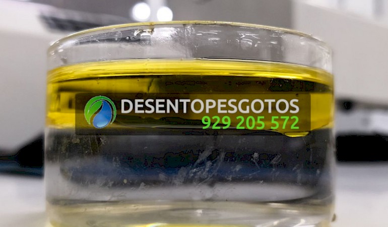 Limpeza de separador de hidrocarbonetos